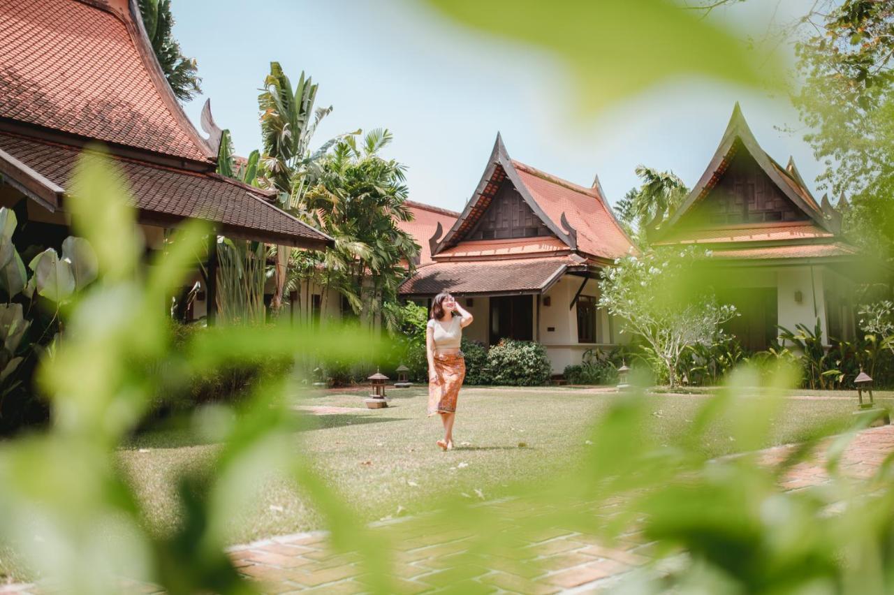 Khaolak Bhandari &